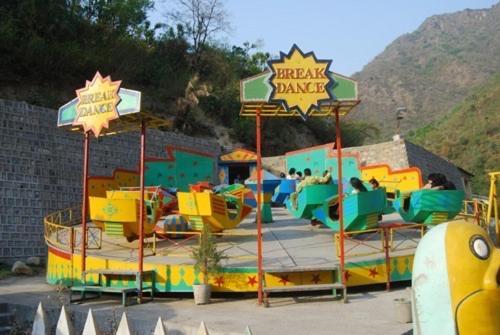 Joyland Waterpark And Resort เดห์ราดุน ภายนอก รูปภาพ